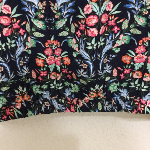 NWT Loft Navy Floral top w/faux wrap back - Picture 6 of 12